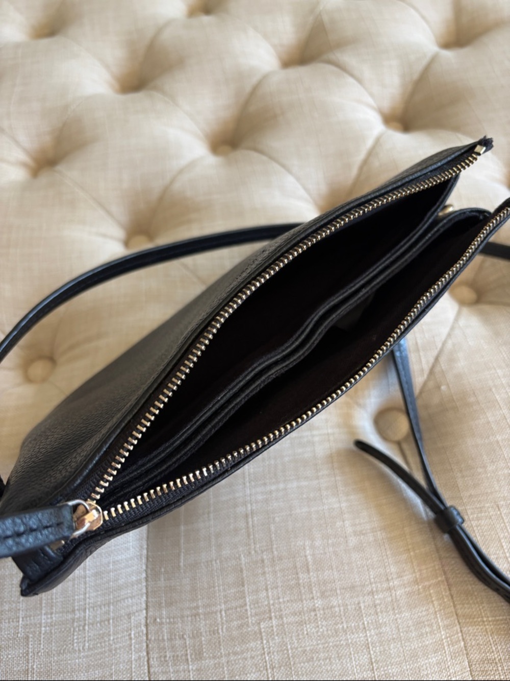 Other Stories Leather Crossbody Bag - Picture 5 of 6